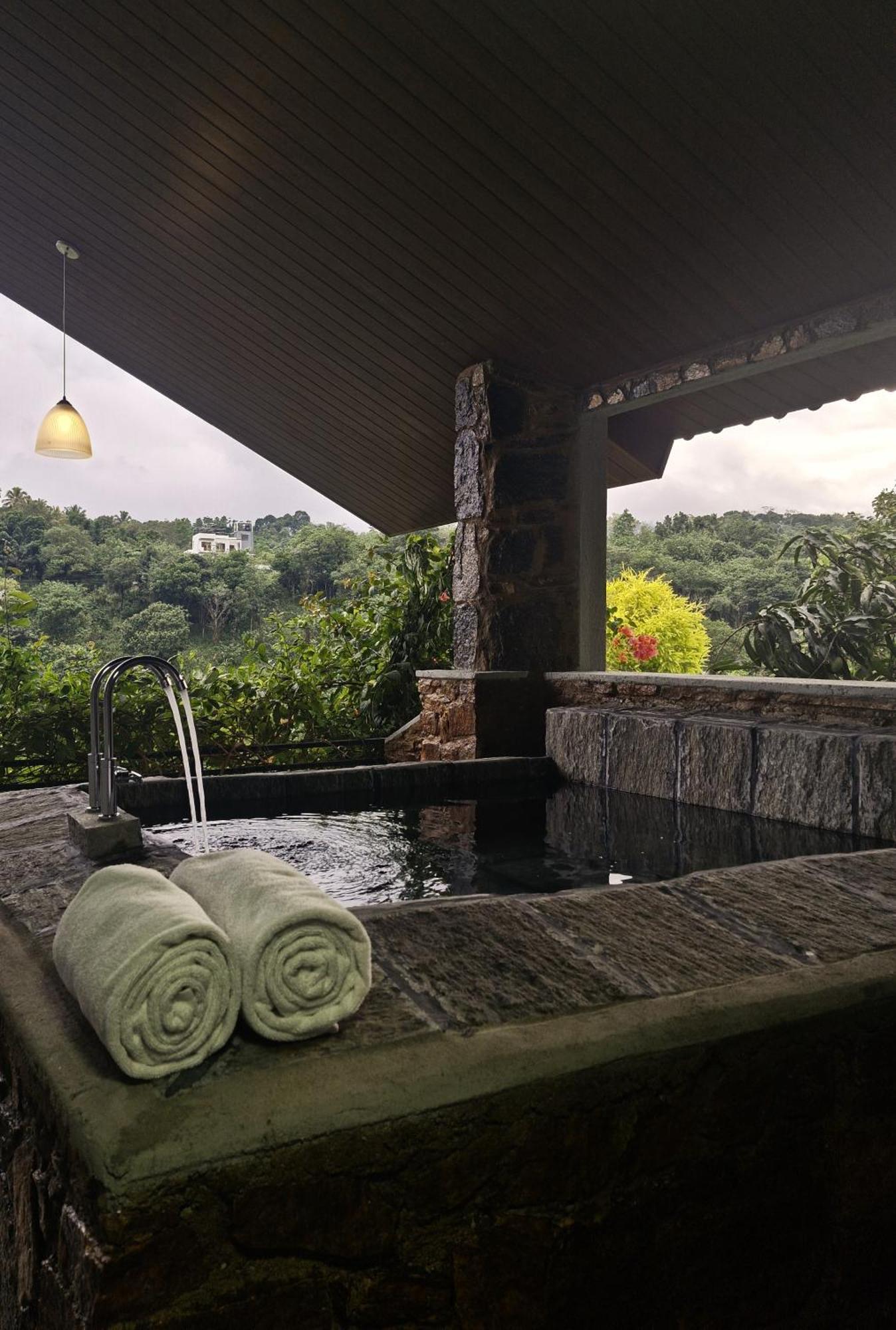 Kandy Victoria Eco Resort Eksteriør billede